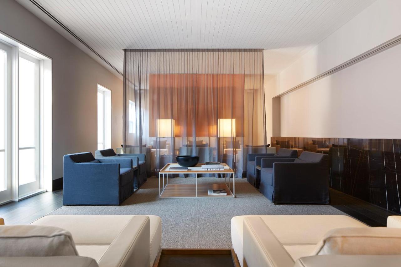 Hotel Realm Κανμπέρα Εξωτερικό φωτογραφία The lounge at the airport