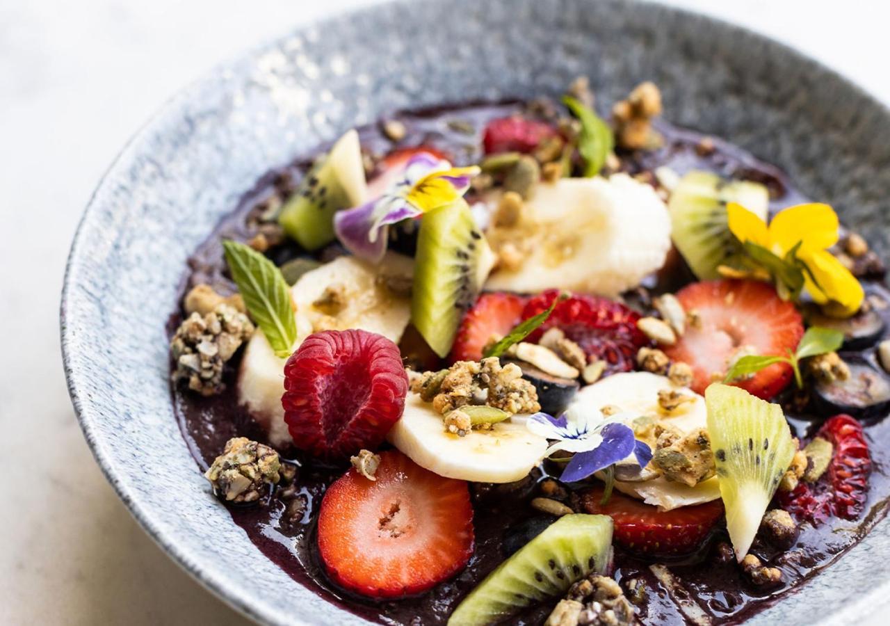 Hotel Realm Κανμπέρα Εξωτερικό φωτογραφία Acai bowl